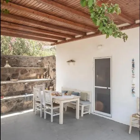 Ralaki Cottage * Ralaki